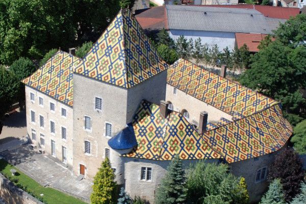 Santenay et son célèbre château Philippe le Hardy